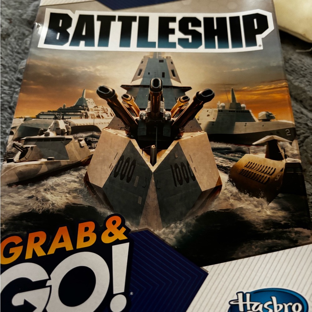 Hasbro Battleship Grab & Go Game - Black and White